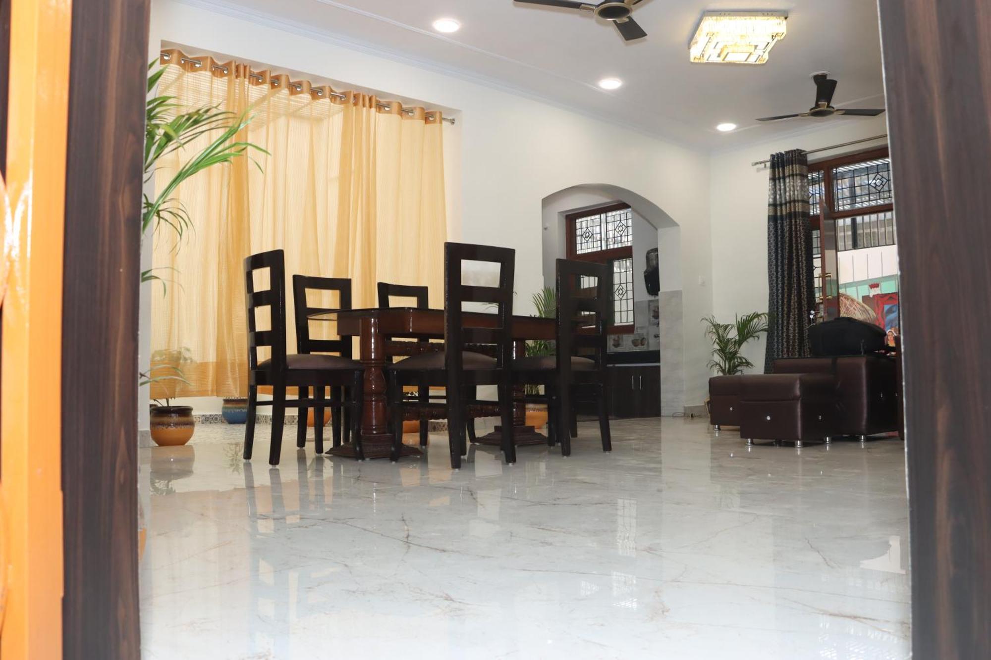 Serene House With Peaceful Vibes Villa Greater Noida Bagian luar foto