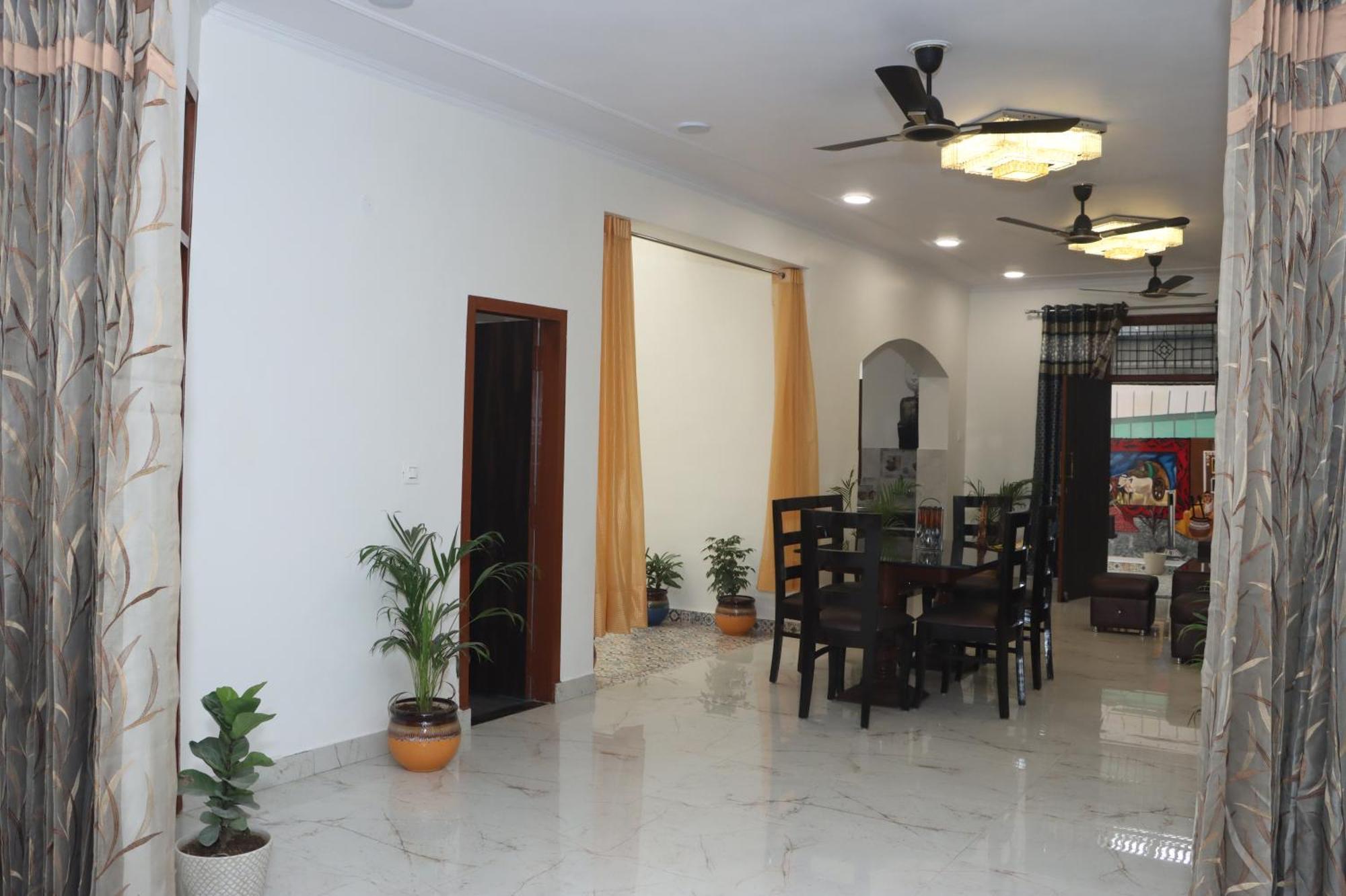 Serene House With Peaceful Vibes Villa Greater Noida Bagian luar foto